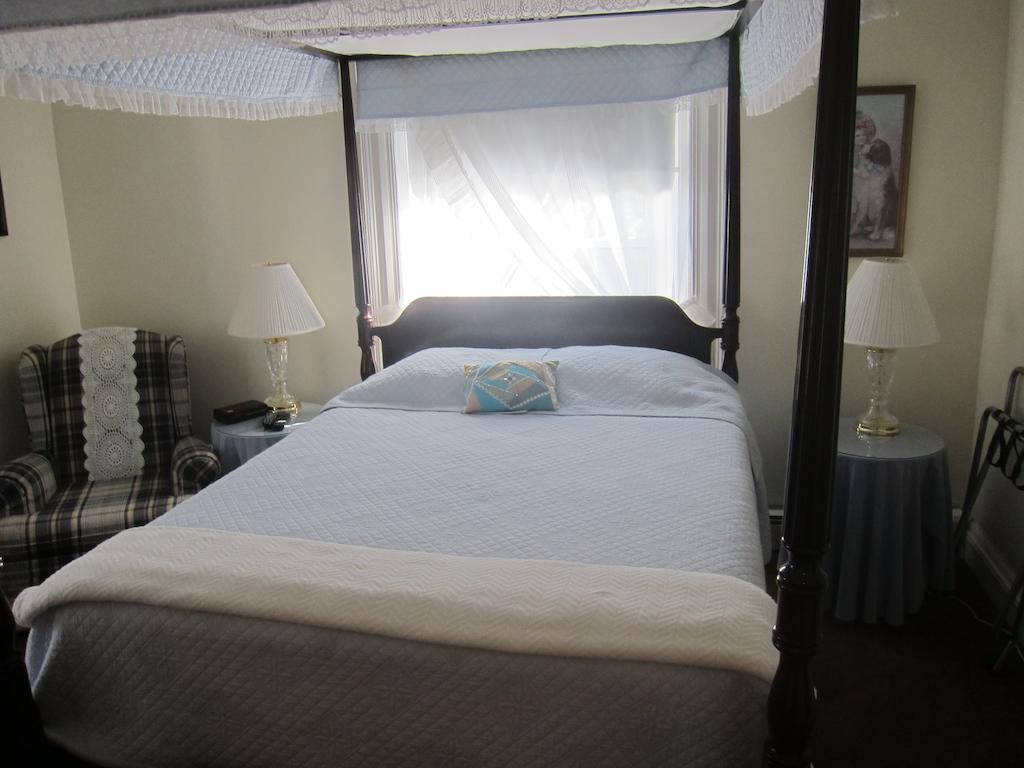 Summers Country Inn Digby Esterno foto