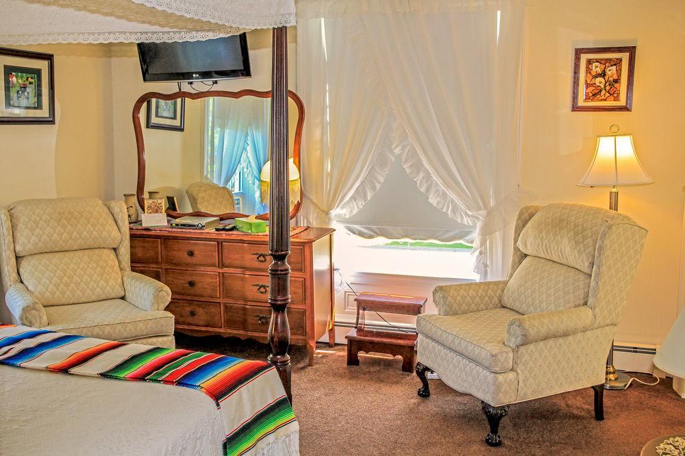Summers Country Inn Digby Esterno foto
